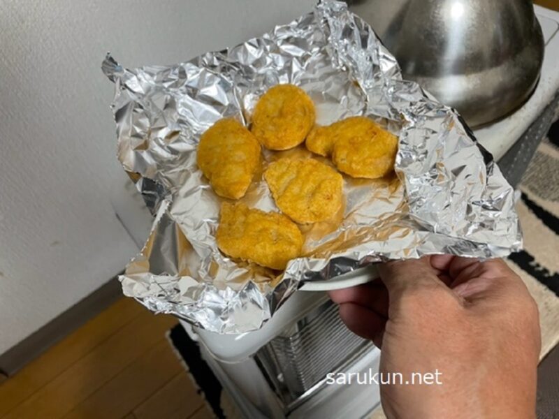 ストーブの上で温まったナゲット